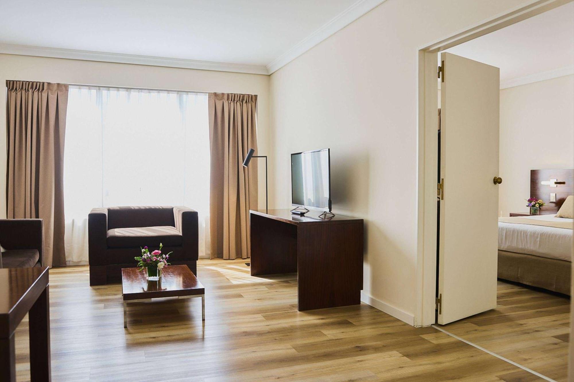 מלון Dazzler By Wyndham Buenos Aires San Martin מראה חיצוני תמונה