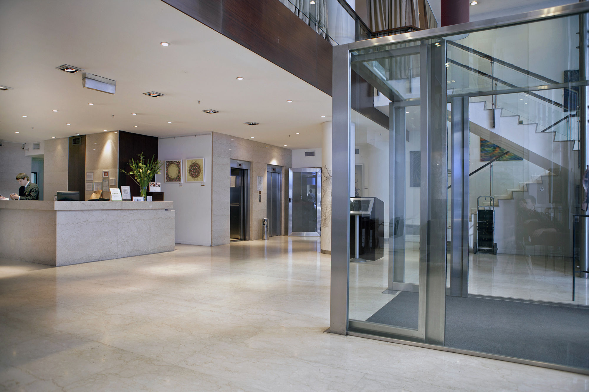 מלון Dazzler By Wyndham Buenos Aires San Martin מראה חיצוני תמונה